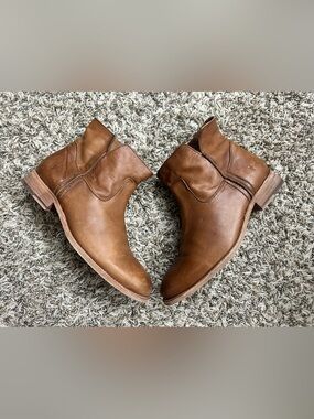 Frye Melissa Slouch Ankle Boot Sz 8